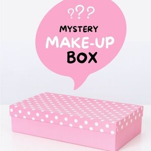 Makeup Mystery Bundle Box